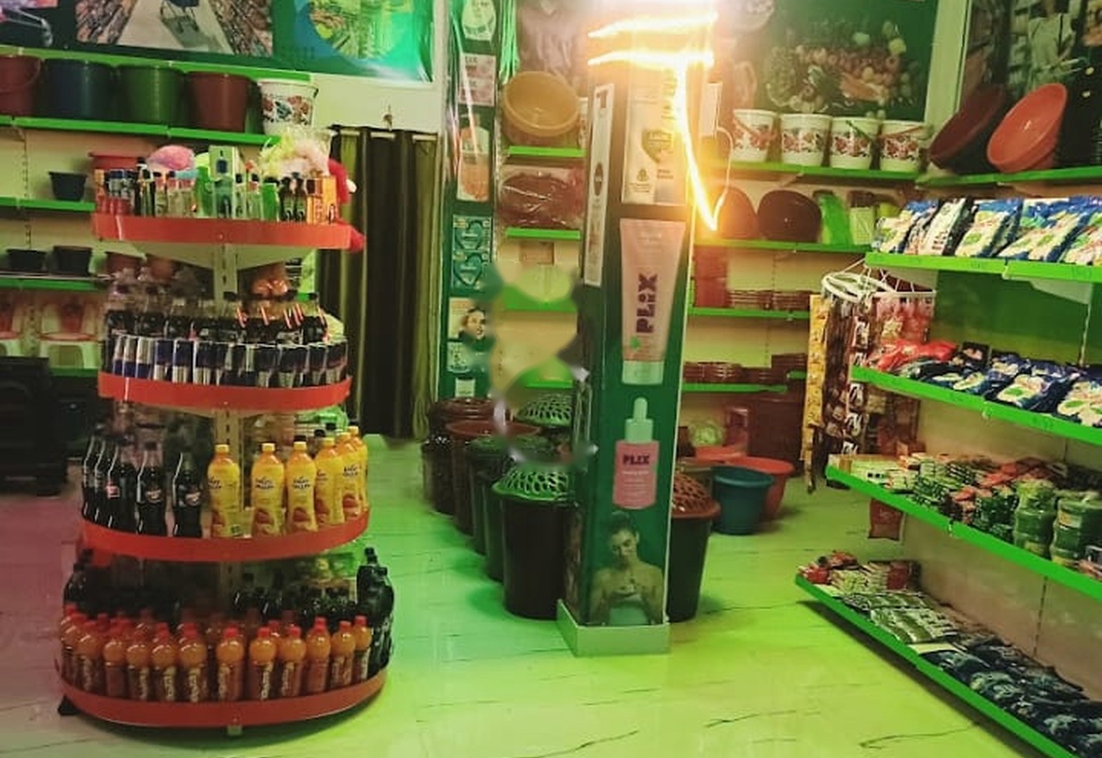 Wide interior view of Hindustan Super Mart